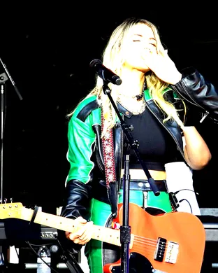Alana Springsteen Charleston